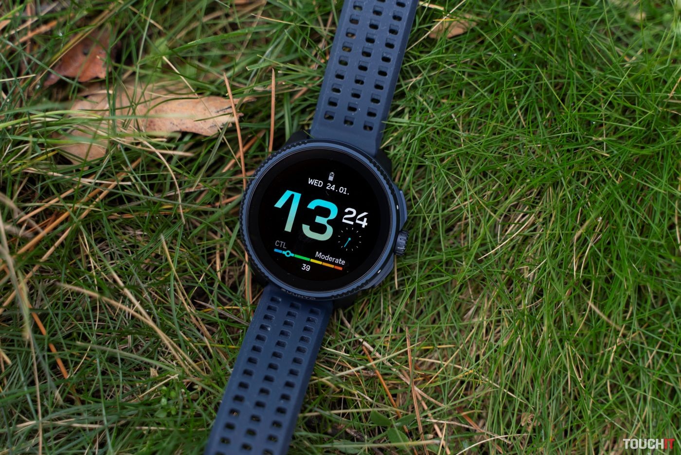 Suunto Race: Športové hodinky s dobrým pomerom cena/výbava (RECENZIA)