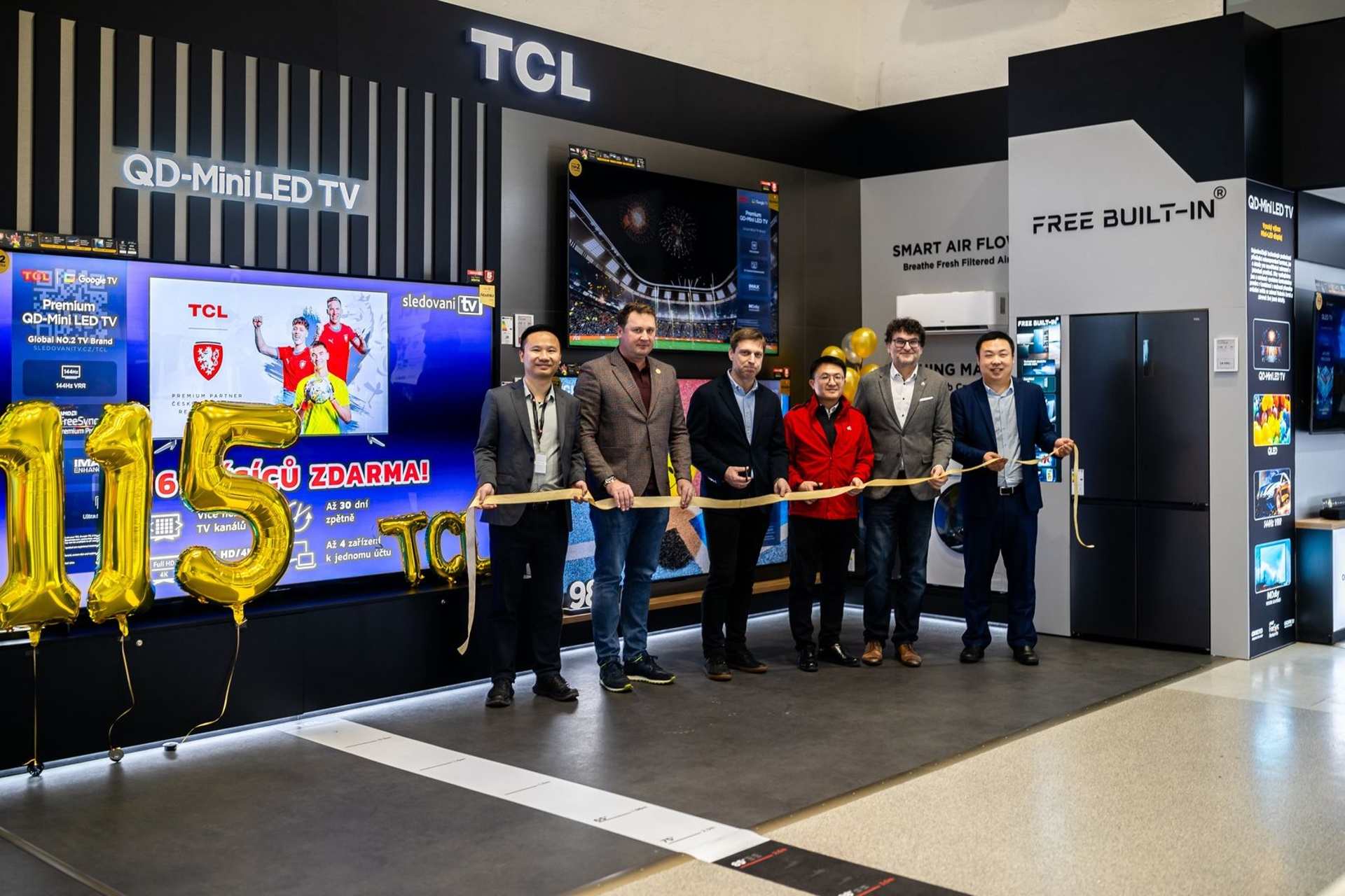 TCL ukazuje svoj najväčší televízor