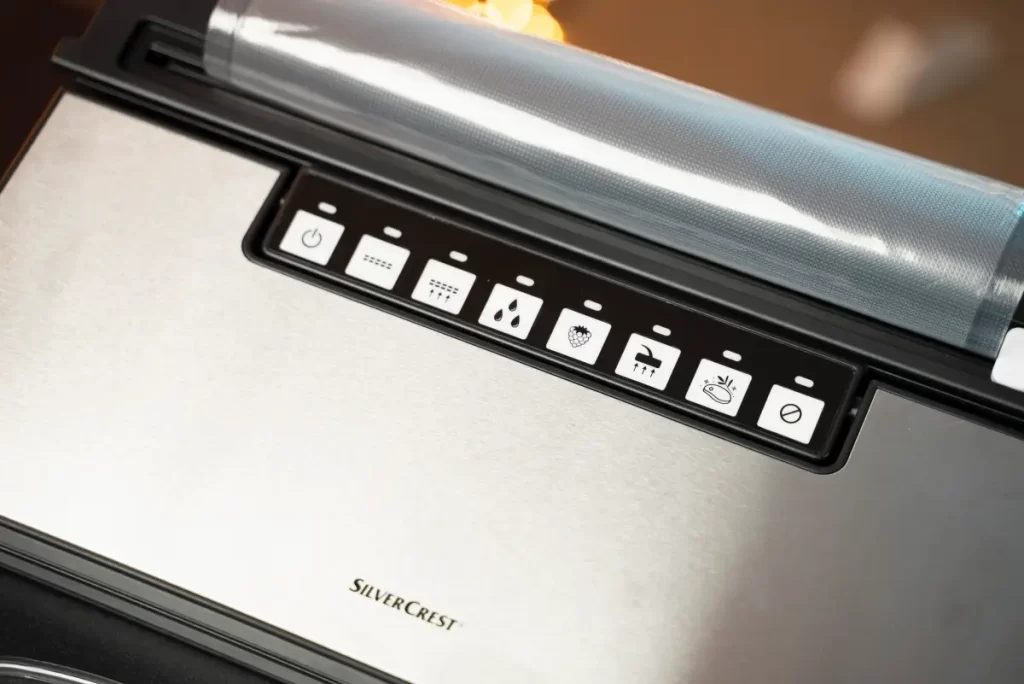 Vákuovačka Slivercrest SVEB 160 B2