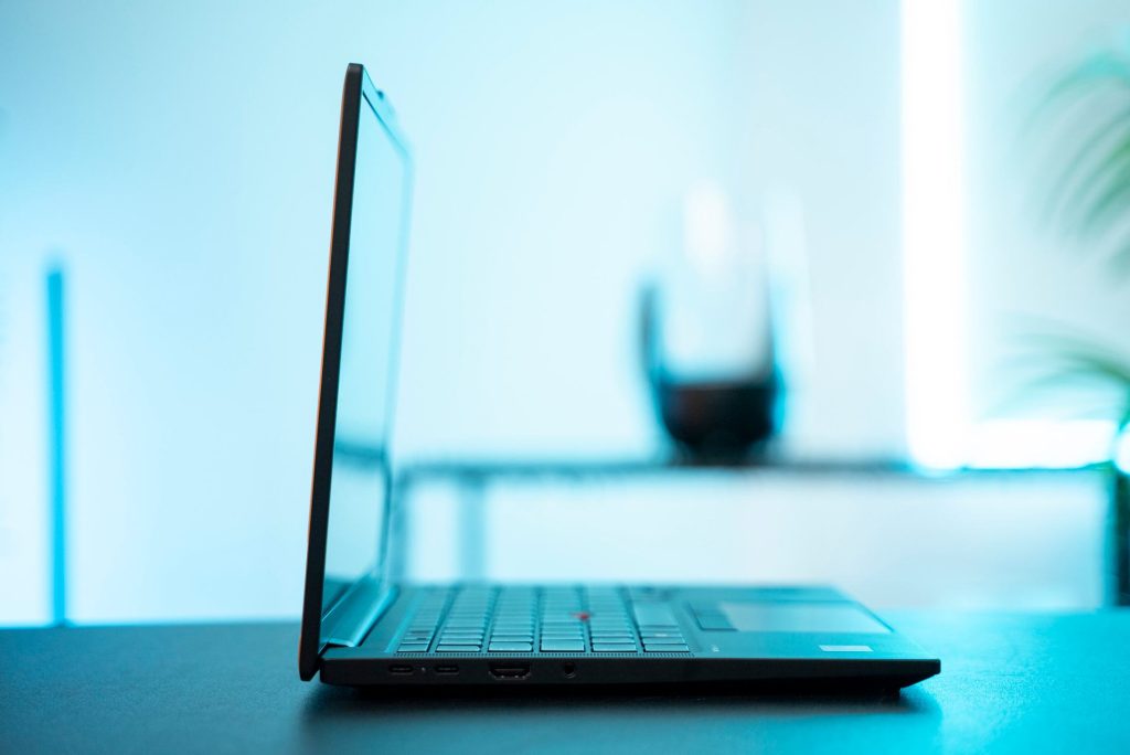 Lenovo ThinkPad T14s Gen 6 Snapdragon