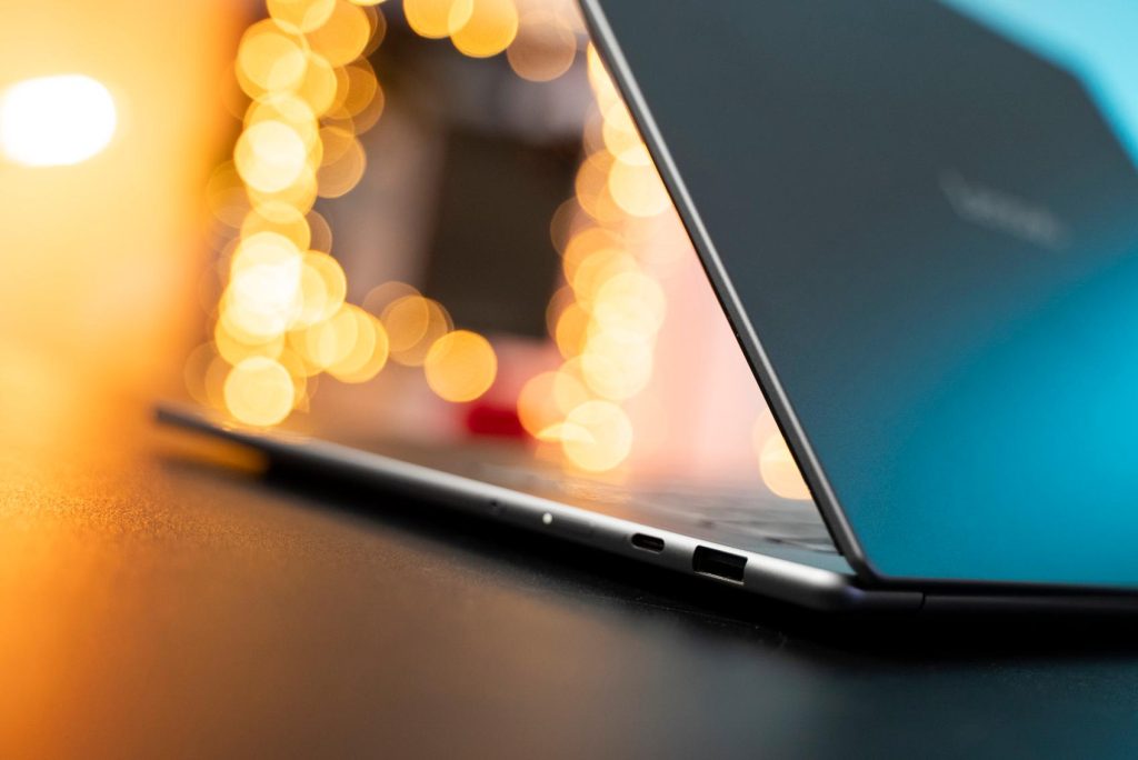 lenovo yoga slim 7 15ill9