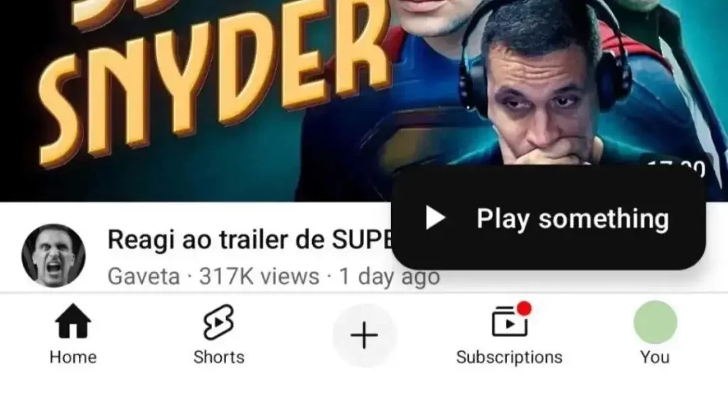 Tlačidlo Play something v aplikácii YouTube