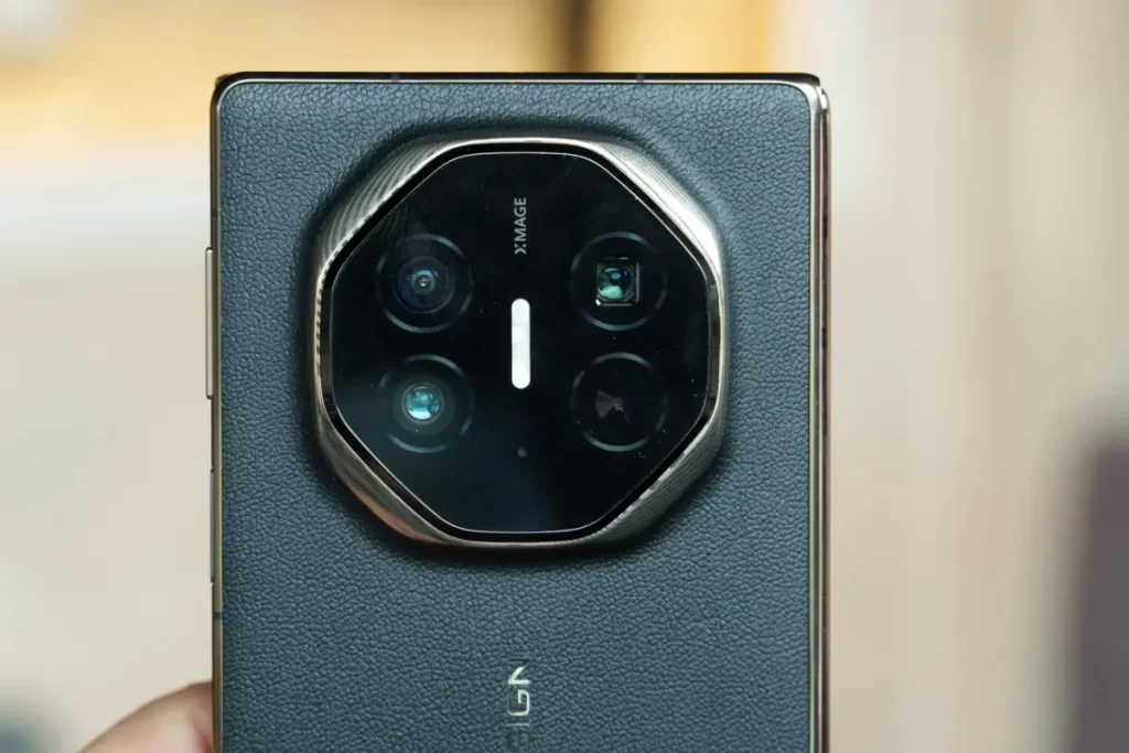 Huawei Mate XT Ultimate