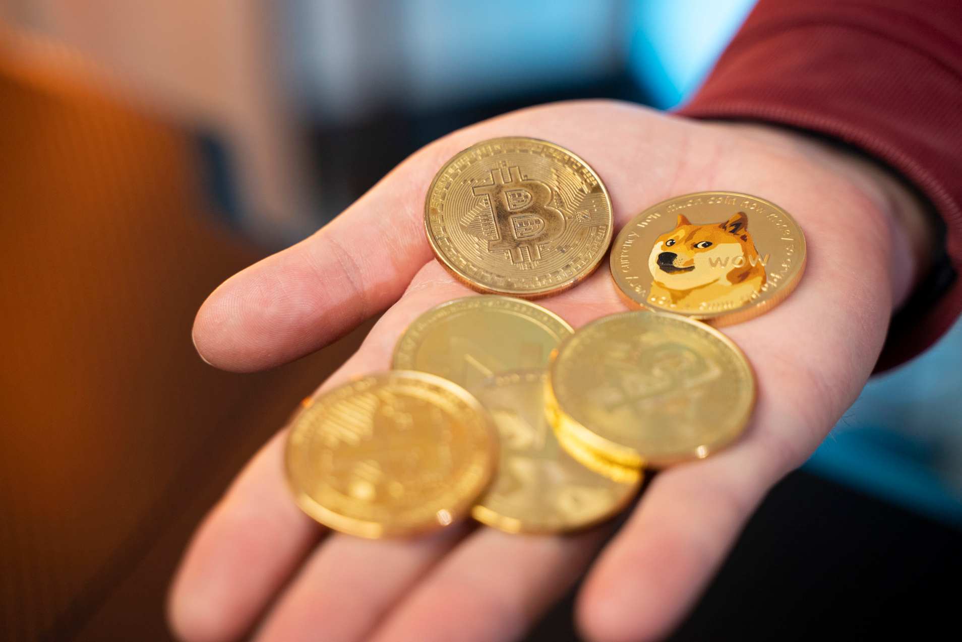 Bitcoin stúpal a takmer prekonal doterajší rekord