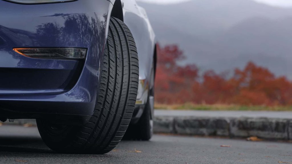 Nokian Surpass AS01