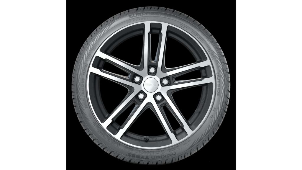 Nokian Surpass AS01