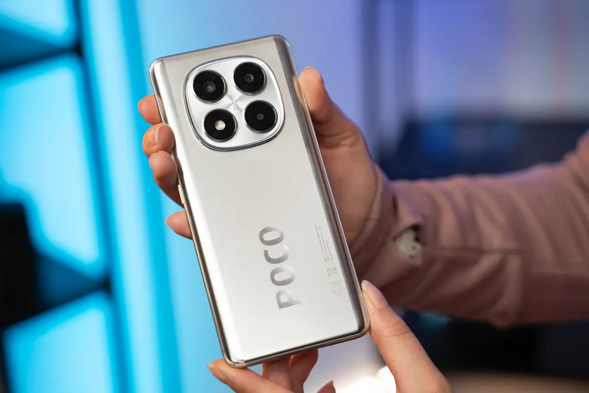 POCO F7 nakoniec príde, avšak s oneskorením