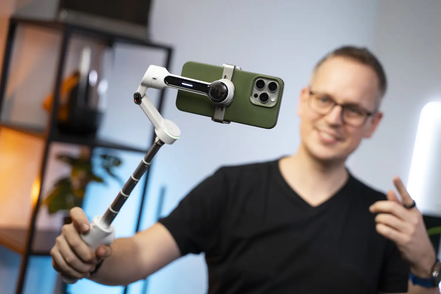 Insta360 Flow 2 Pro: Výborný, všestranný stabilizátor pre smartfóny (RECENZIA)