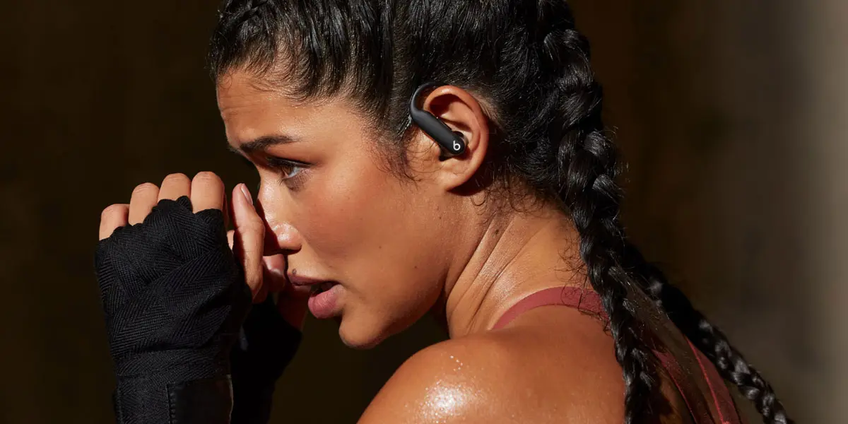 Beats Powerbeats Pro 2 oficiálne: Špičkové športové slúchadlá s meraním tepu