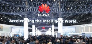 Huawei na MWC 2025 predstavil komplexný balík riešení pre digitálnu transformáciu priemyselných sektorov