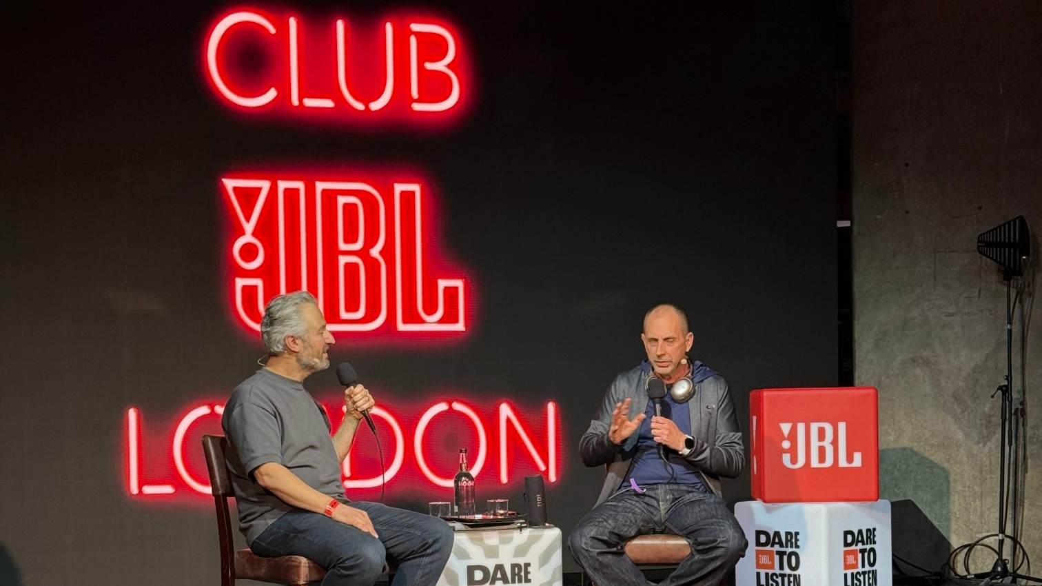 JBL ukázalo nové reproduktory a slúchadlá