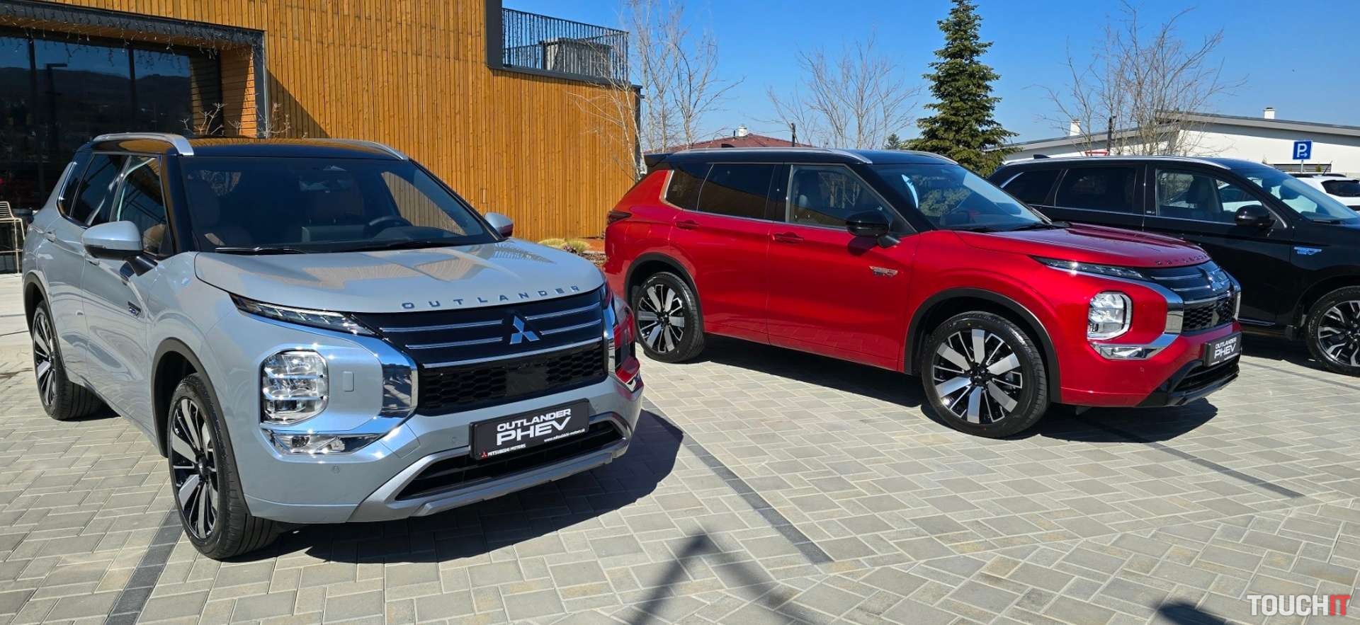 Je tu nový Mitsubishi Outlander: krajší, výkonnejší a digitálnejší