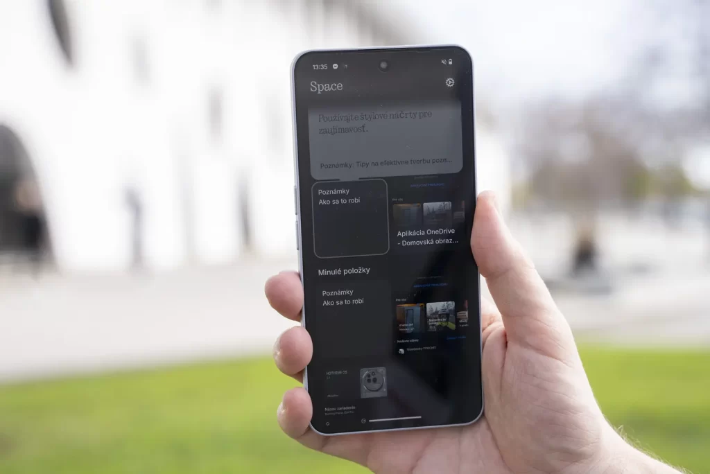 Nothing Phone (3a) a (3a) Pro