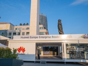 Huawei na Roadshow 2025 priniesol do Bratislavy praktické riešenia pre digitalizáciu