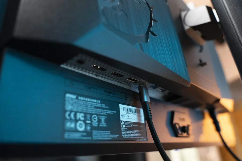 MSI MPG 322URX QD-OLED