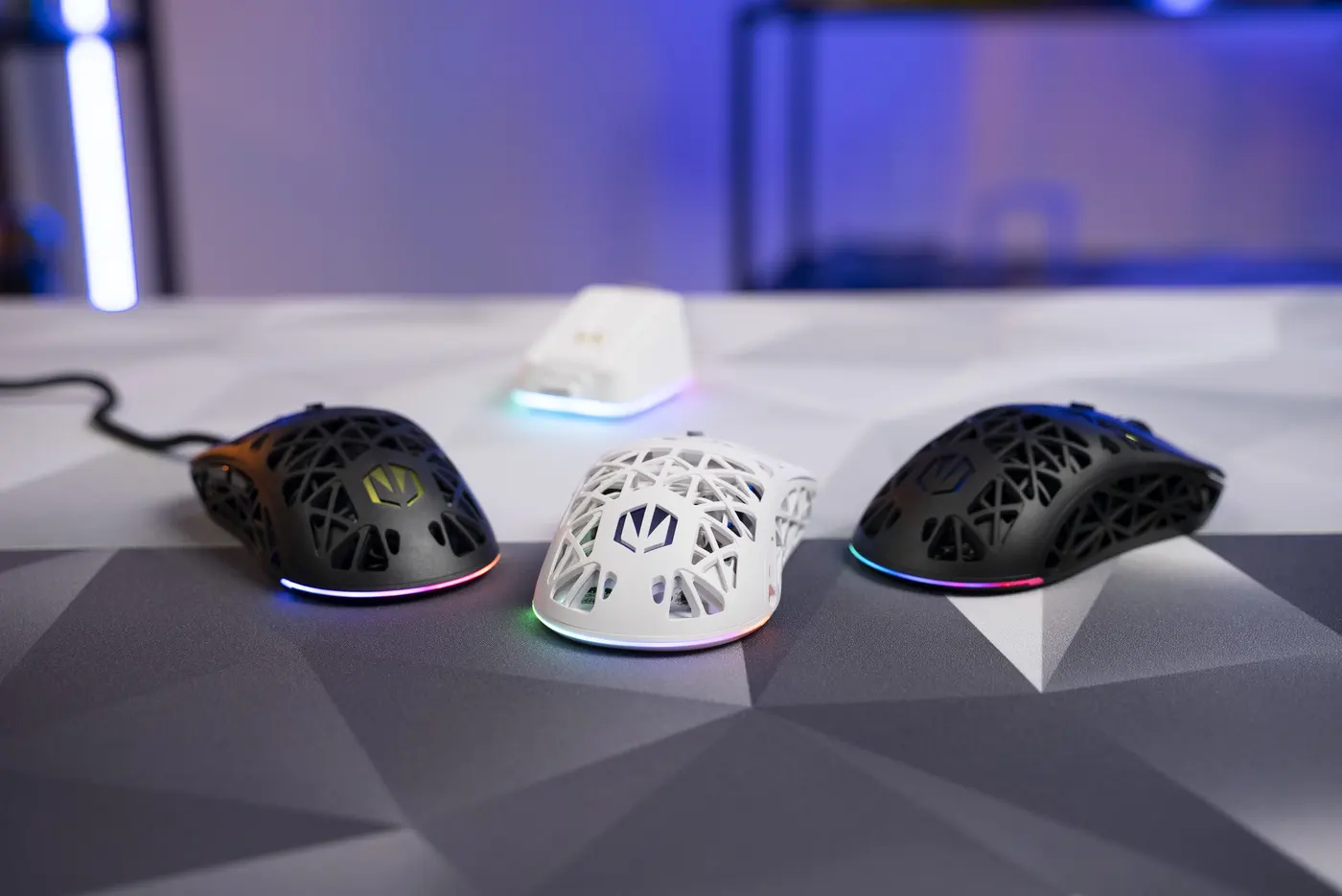 Endorfy LIV, LIV Wireless a LIV Plus Wireless: Myši pre každého hráča