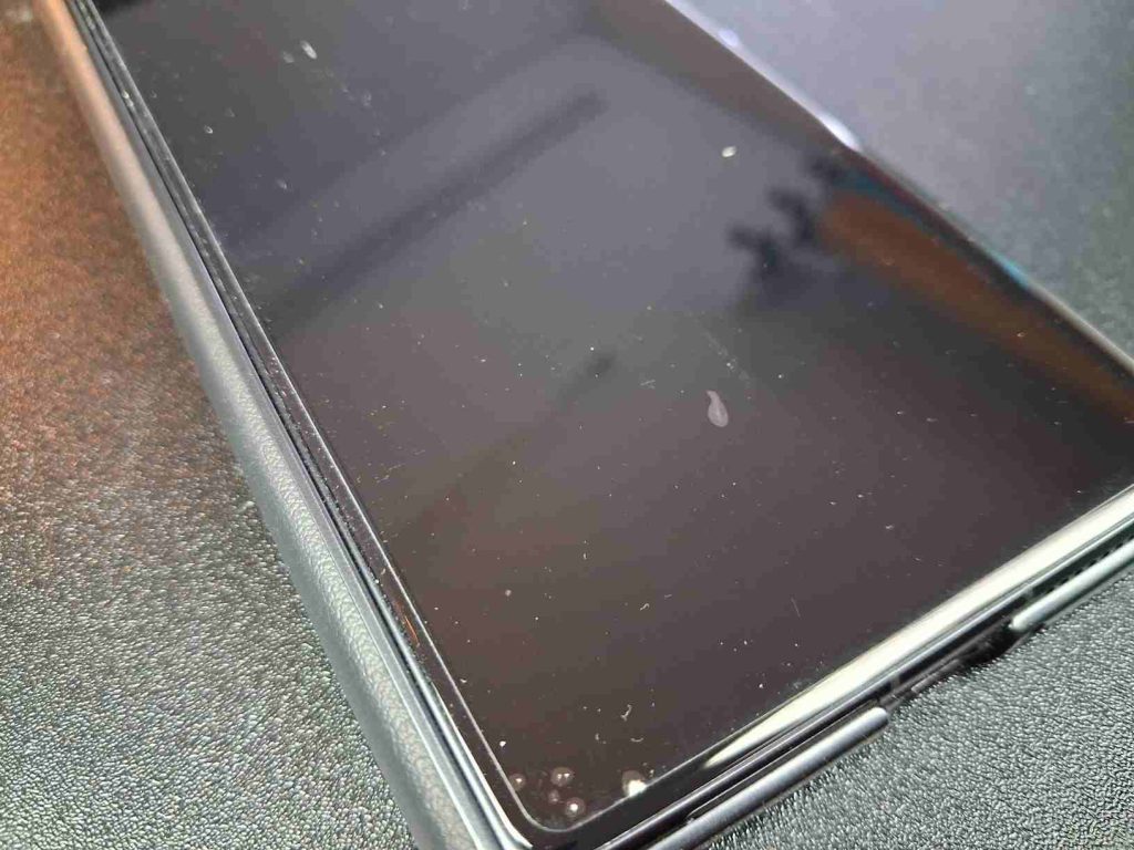 HONOR Magic V3 folia