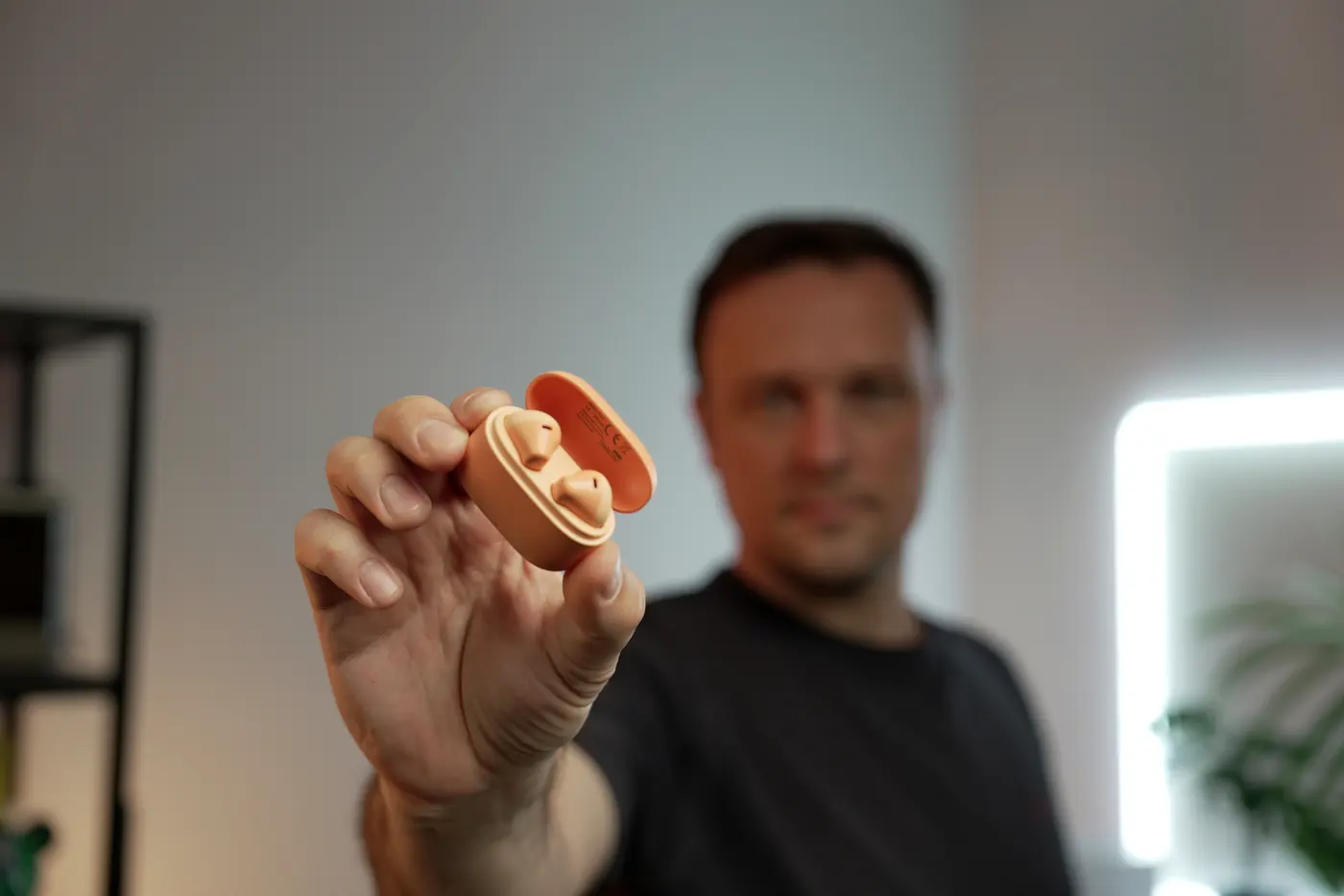 Hama Freedom Light II: Kôstkové TWS slúchadlá za vynikajúcu cenu (RECENZIA)