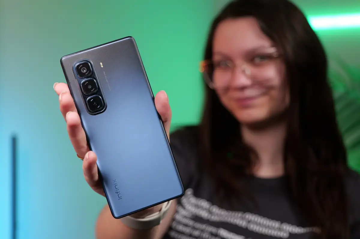 Infinix HOT 50 Pro+ 4G: Dizajnový telefón s tenkým telom (RECENZIA)