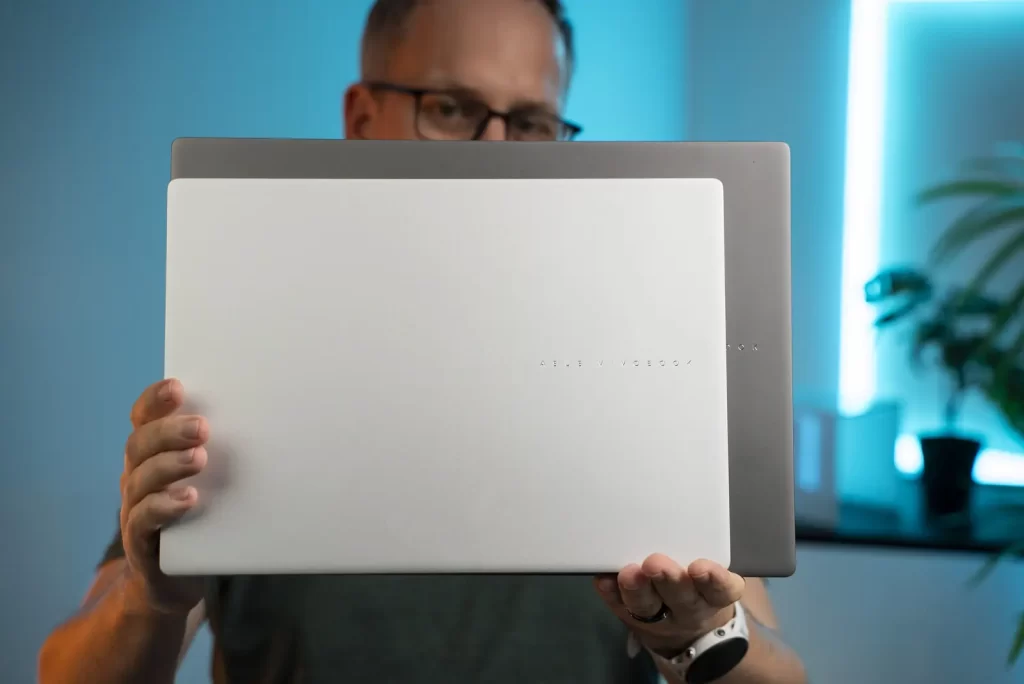 ASUS Vivobook S14 a S16