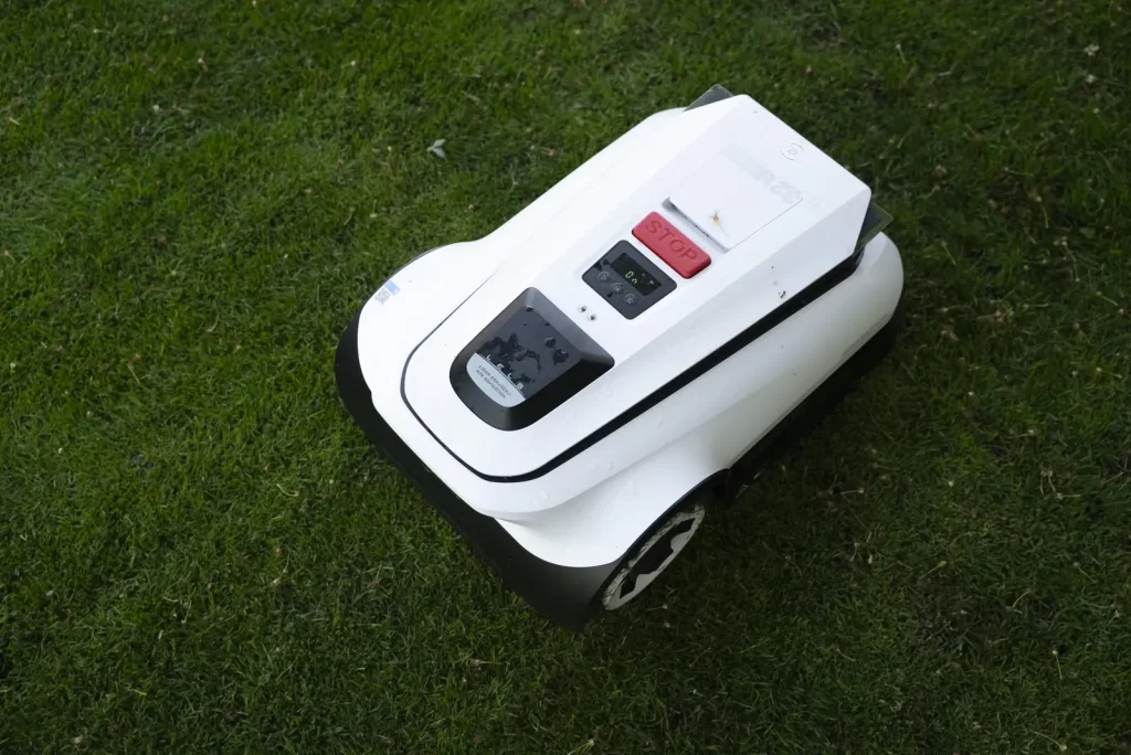 Ecovacs Goat A1600 RTK