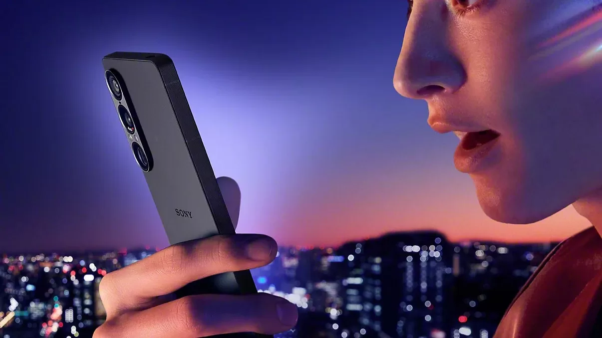 Xperia 1 VII oficiálne: Tradičný smartfón od Sony s lepšími fotoaparátmi a odvážnou cenou