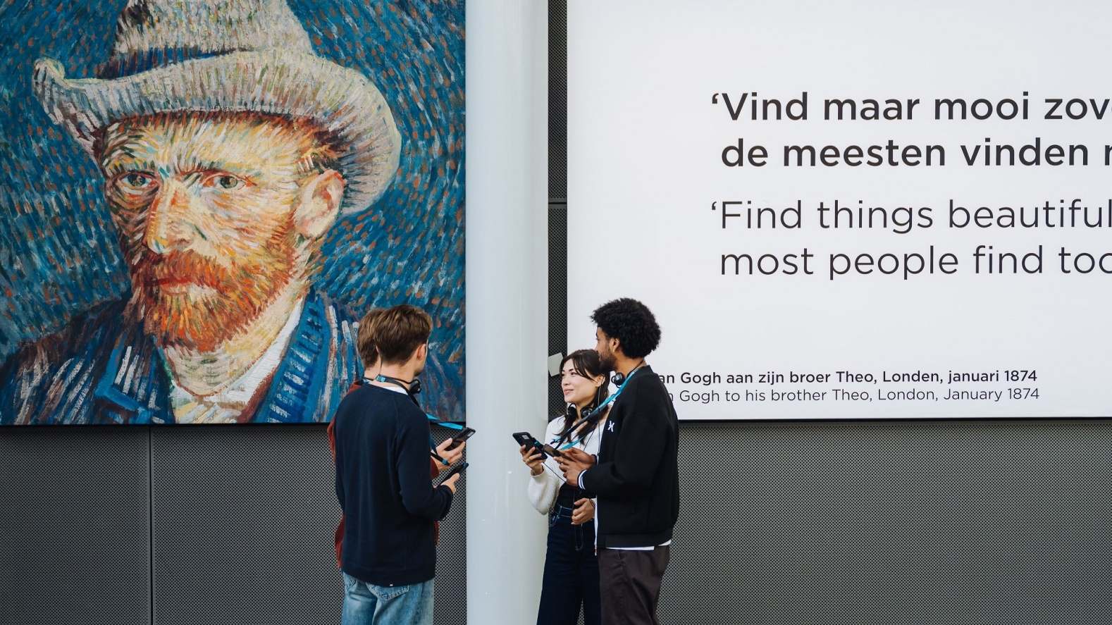 Návštevníci Van Goghovho múzea budú mať ako sprievodcov mobilné telefóny