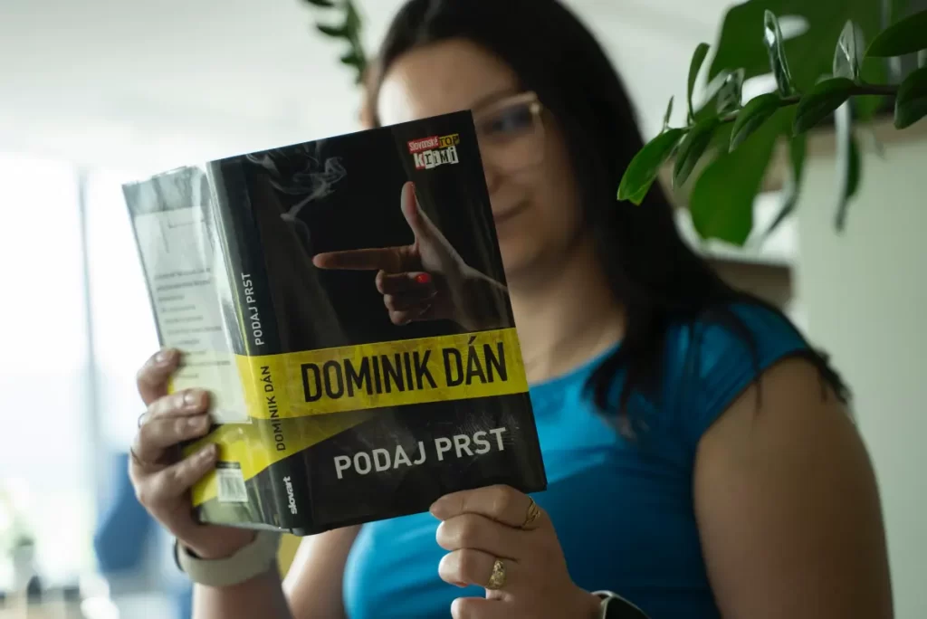 Dominik Dán - Podaj prst