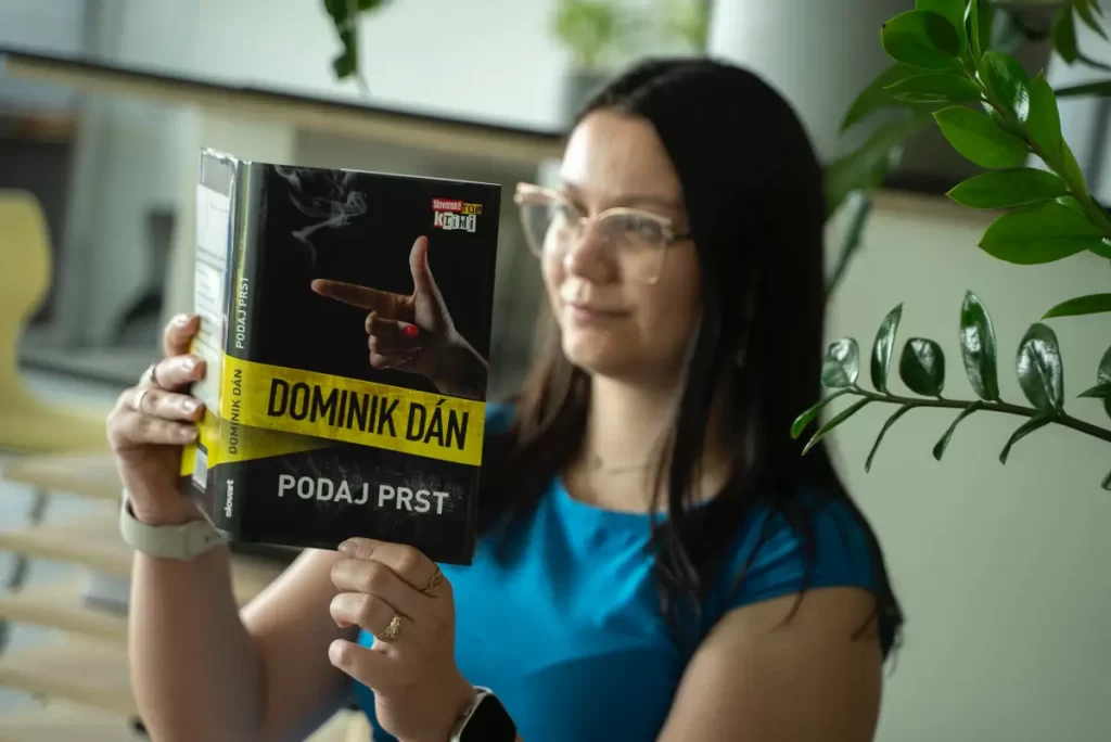 Dominik Dán - Podaj prst