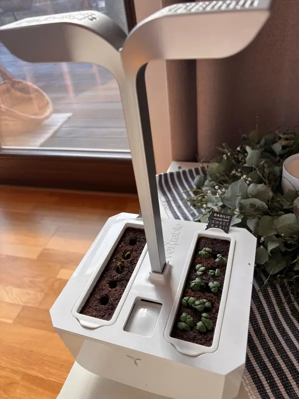 Inteligentné kvetináče Véritable