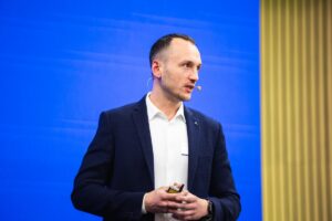 Ivan Bilička, Aricoma