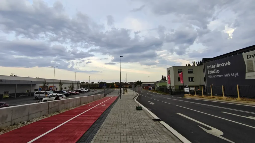 Vyfotené modelom POCO F7