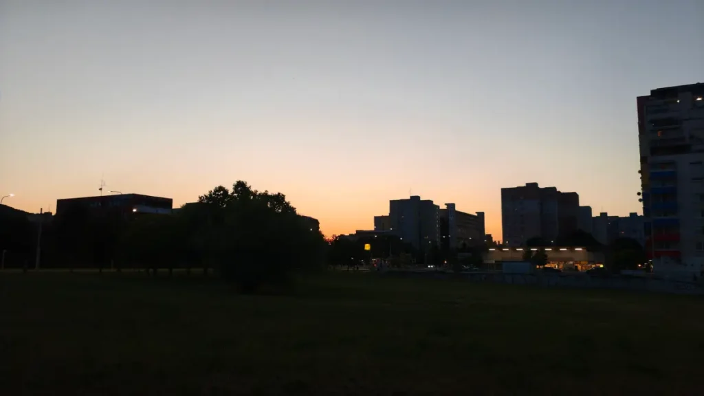 Vyfotené modelom POCO F7