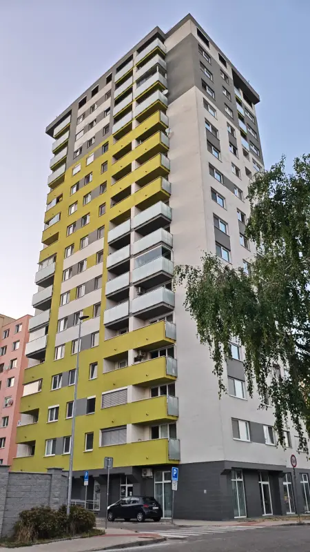 Vyfotené modelom POCO F7