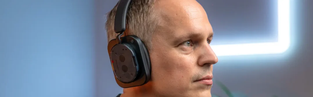 Nothing Headphone (1)