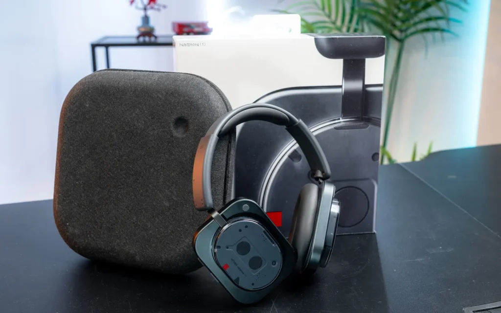 Nothing Headphone (1)