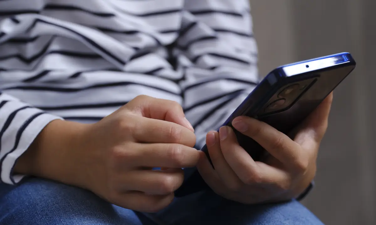 HMD predstavilo telefón zameraný na bezpečnosť detí