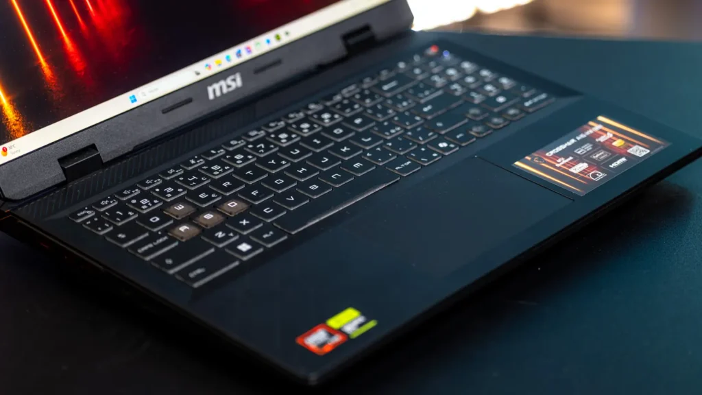 MSI Crosshair A16 HX D8W