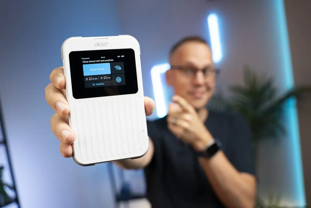 Acer Connect Enduro M6E