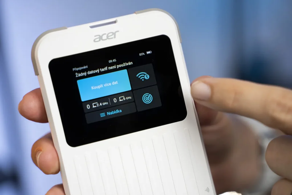 Acer Connect Enduro M6E