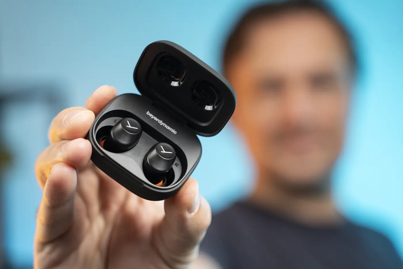 Beyerdynamic Amiron 300: Vynikajúce TWS slúchadlá s vyváženým zvukom (RECENZIA)