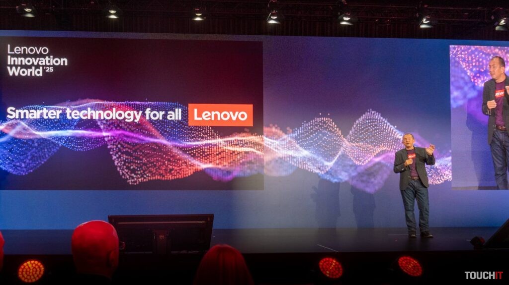 Lenovo Innovation World 25