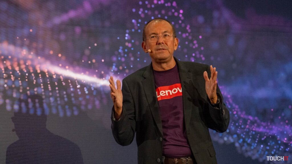 Luca Rossi, Lenovo na stretnutí Innovation World 25