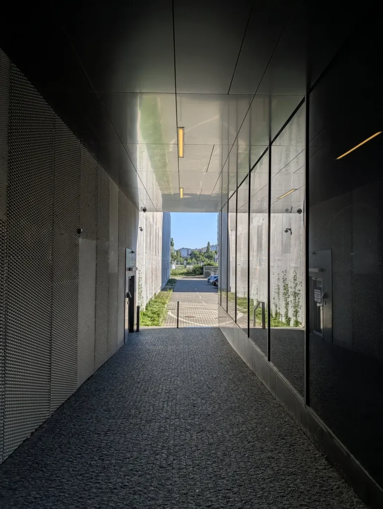 Pixel 10 Pro XL porovnávacia fotografia