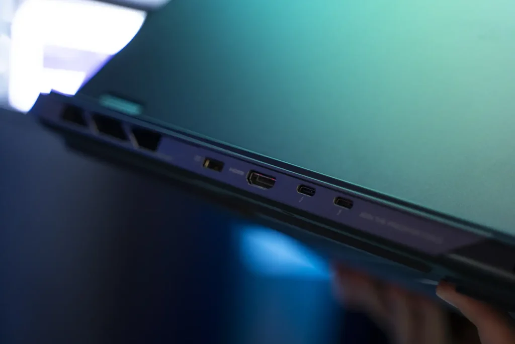 Acer Predator Helios 18P AI