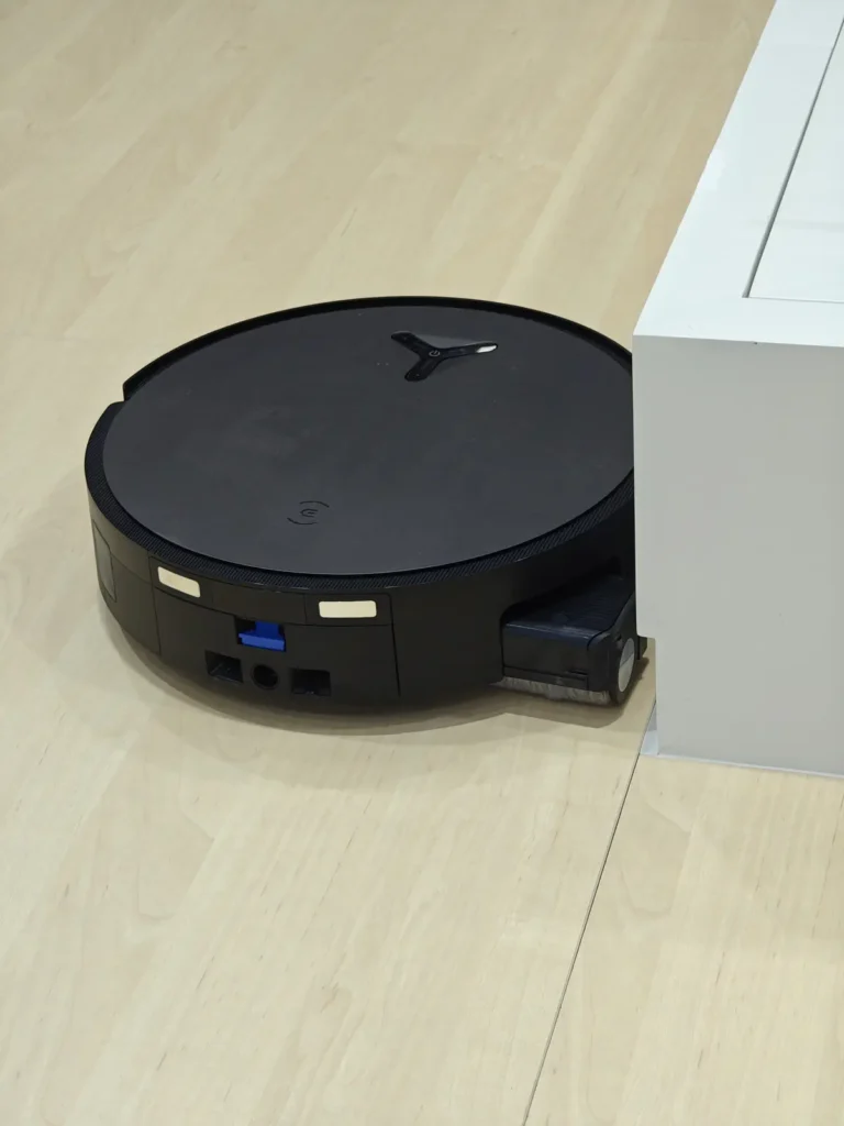 Ecovacs Deebot X11 OmniCyclone