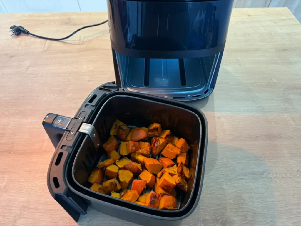 Teplovzdušná fritéza Silvercrest Smart XL, 5,5 l