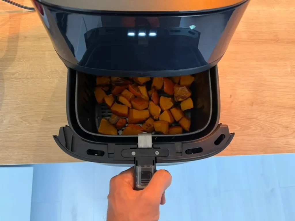 Teplovzdušná fritéza Silvercrest Smart XL, 5,5 l