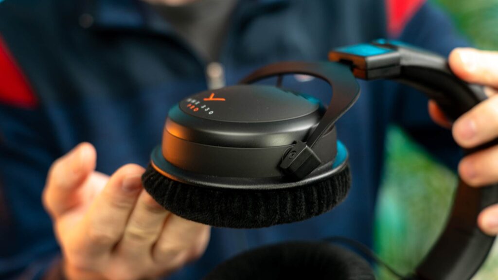 Beyerdynamic MMX 330 Pro