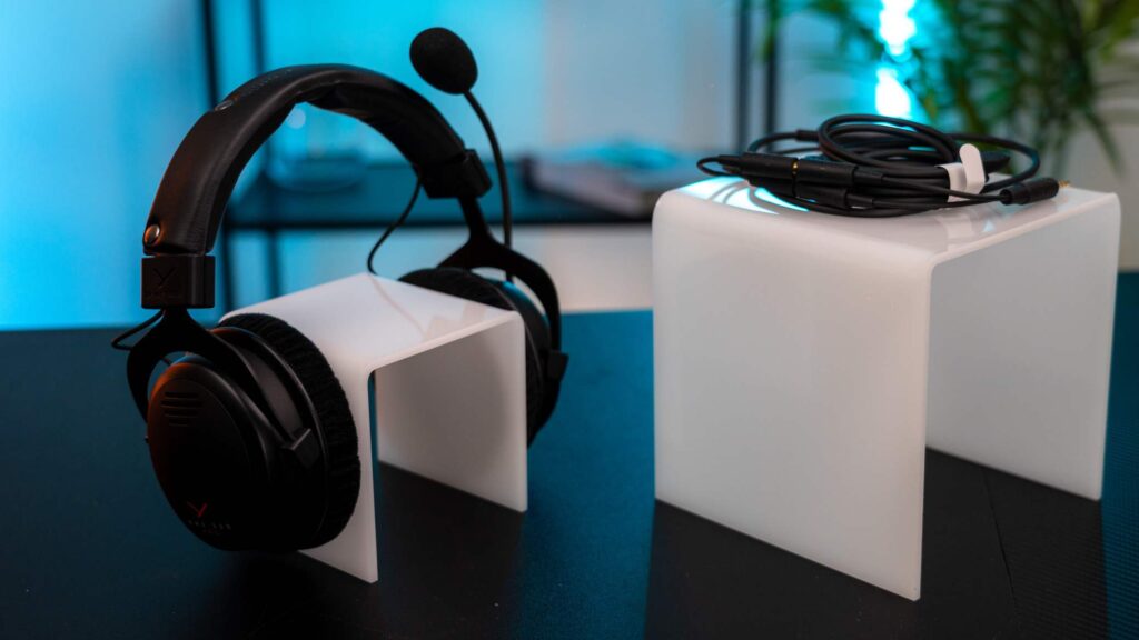 Beyerdynamic MMX 330 Pro